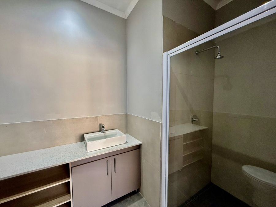 To Let 2 Bedroom Property for Rent in Ifafi North West